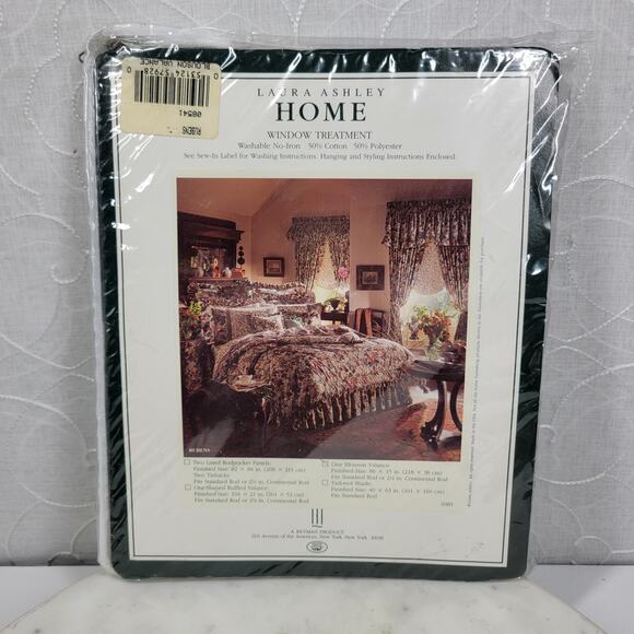 Vintage Laura Ashley Rubens Floral Blouson Valance 86x15 New in Package - Picture 8 of 13